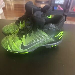 Nike Kids Performance Cleats - Neon Green & Black